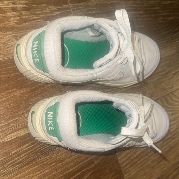 Nike Court Vision Court Legacy Lift Womens Sneakers - Picture 4 of 5